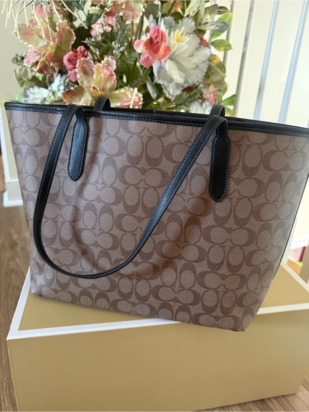 Coach Copy Brand New Never been used - Picture 2 of 8